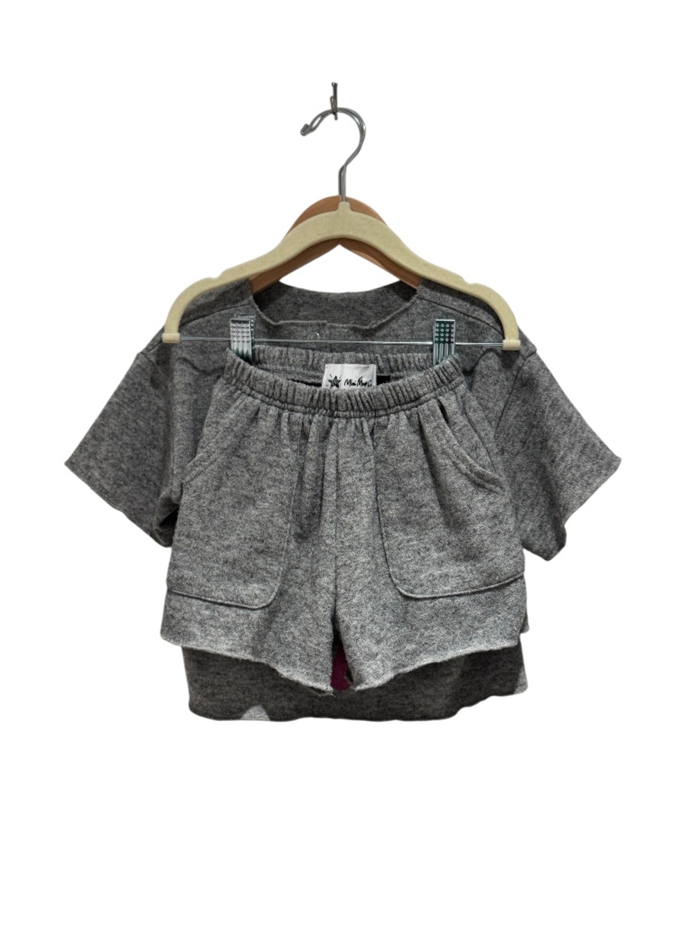 MINI MOD CO. Heathered grey short & tee set with pink heart on the back - size 4